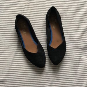 Black Toms Pointed Ballet Flats